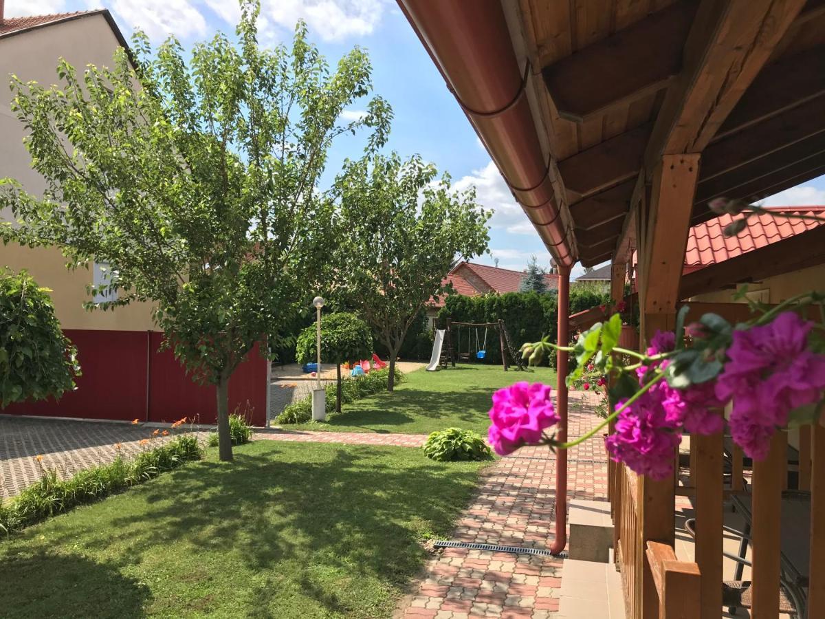 Zam-Zem Holiday Apartman Hajduszoboszlo Luaran gambar