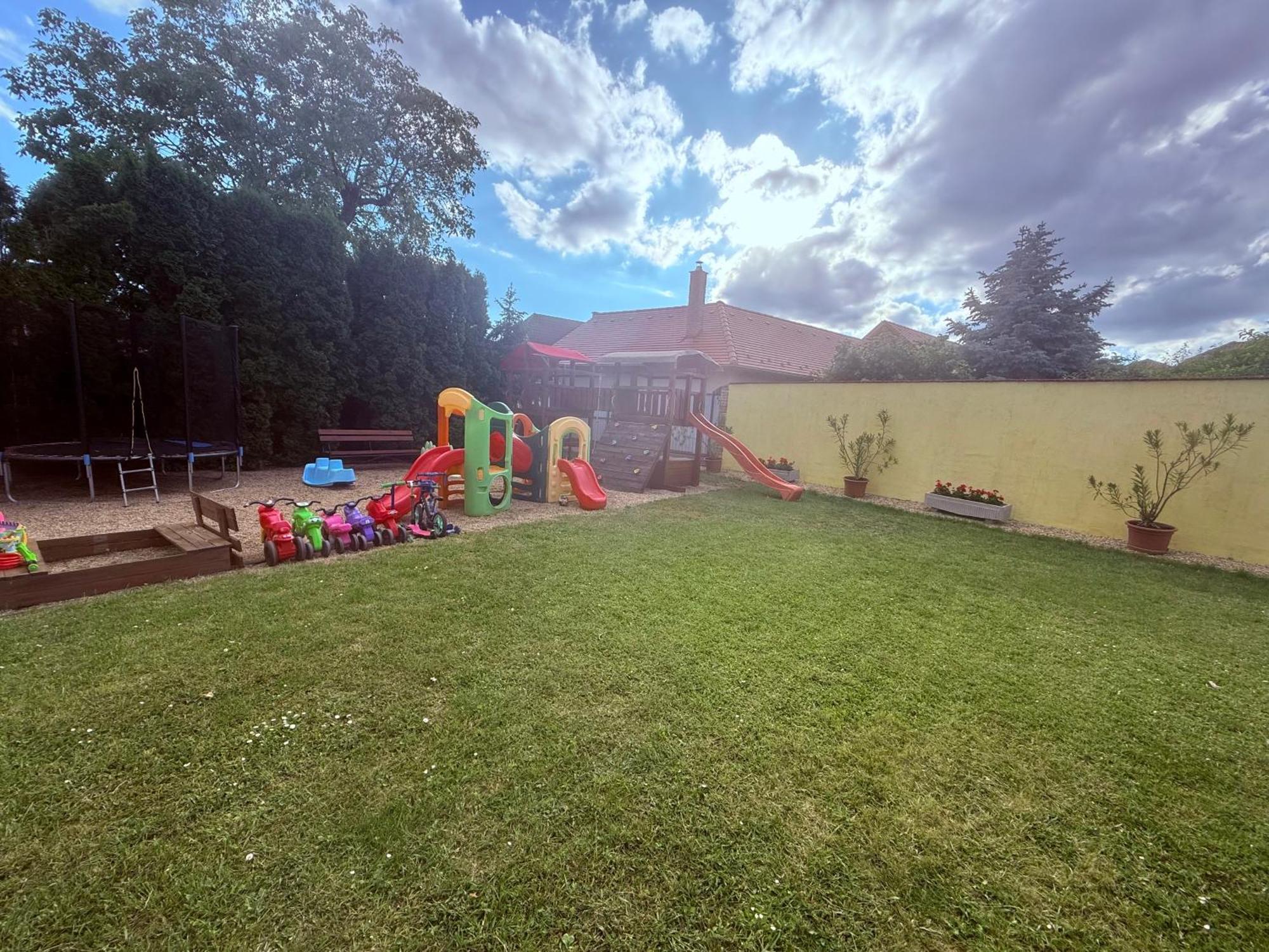 Zam-Zem Holiday Apartman Hajduszoboszlo Luaran gambar