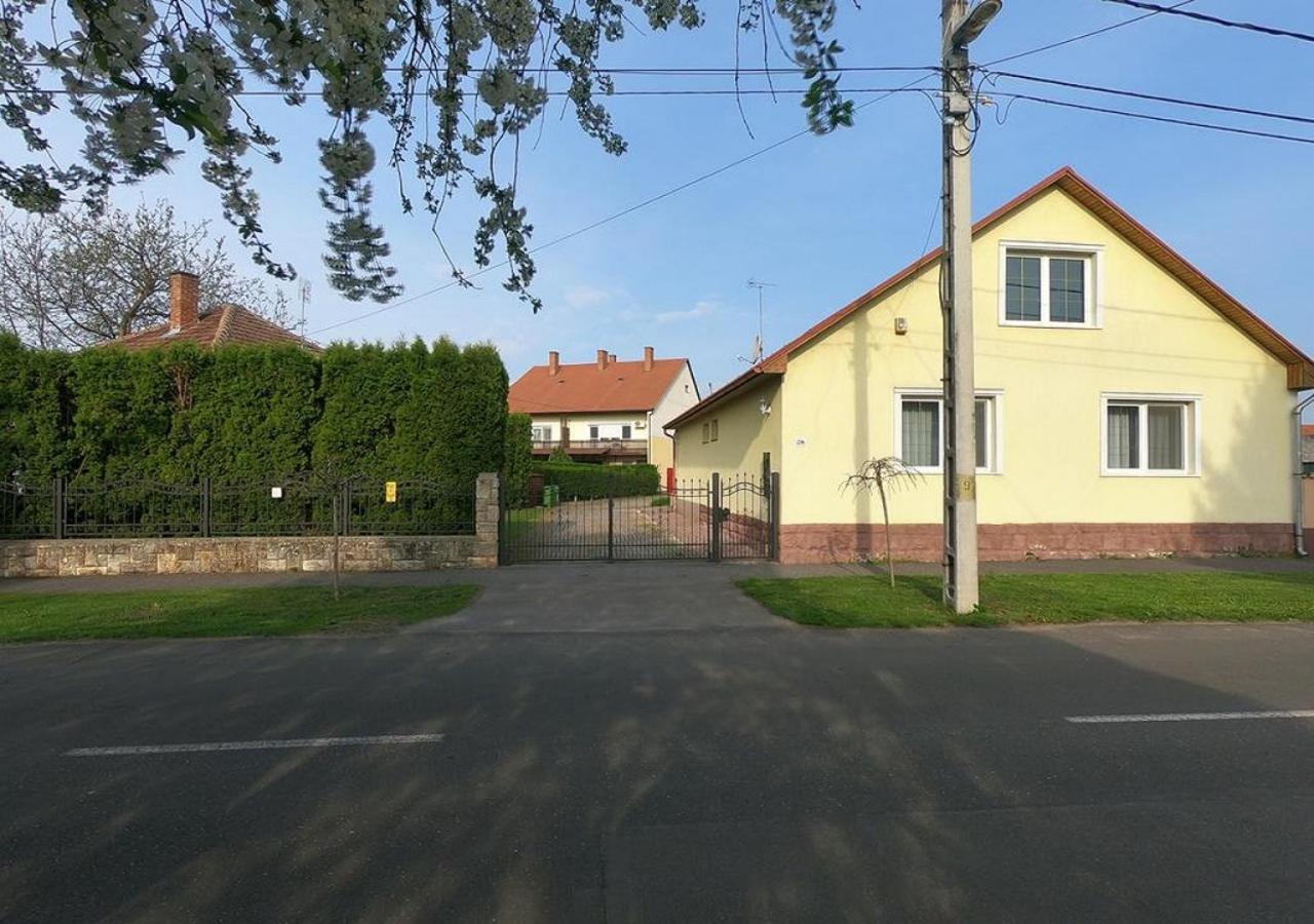 Zam-Zem Holiday Apartman Hajduszoboszlo Luaran gambar